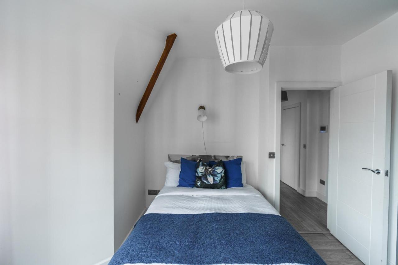 Top Floor Apartment High Street Kensington 伦敦 外观 照片